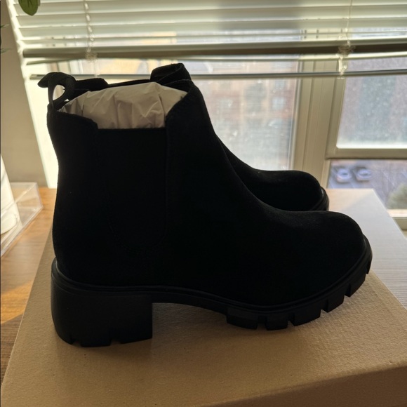 Steve Madden black suede howler boots - Picture 1 of 4